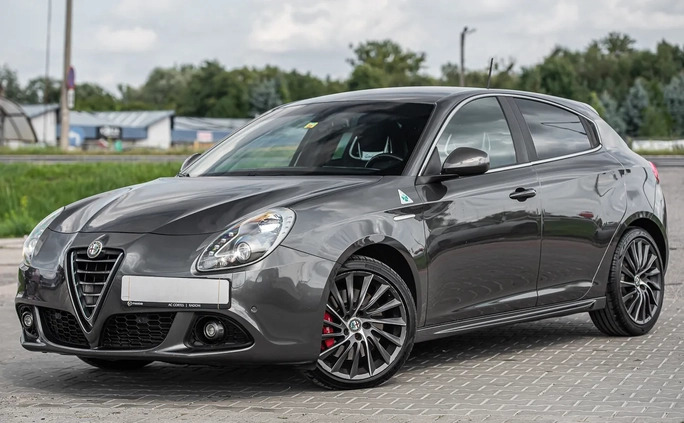 Alfa Romeo Giulietta cena 54800 przebieg: 188000, rok produkcji 2016 z Radom małe 436